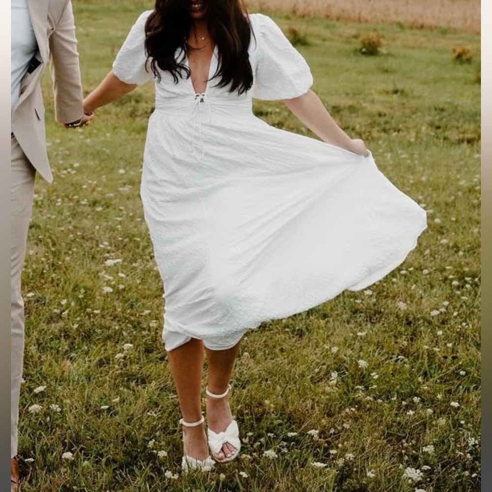 Abercrombie White Midi Dress